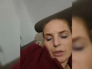 Bongacams Sex Cam of Lulu-Erotica