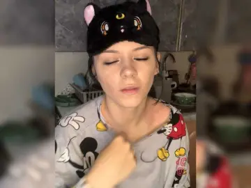 Bongacams Free Live Porn of BlackRavenX