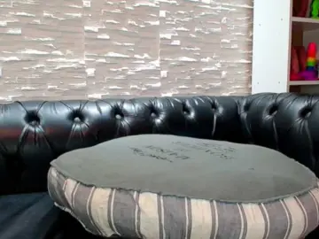 Bongacams Watch Live Sex Cams of AmelieandRoss