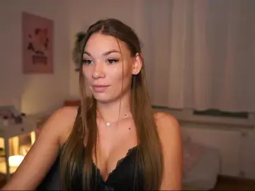 Bongacams Adult Video Chat of ChloeLux
