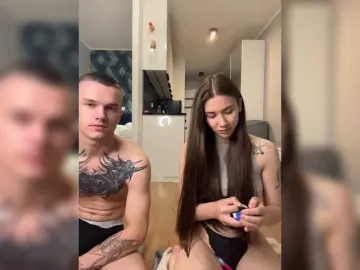 Bongacams Live Porn of AAOneLove