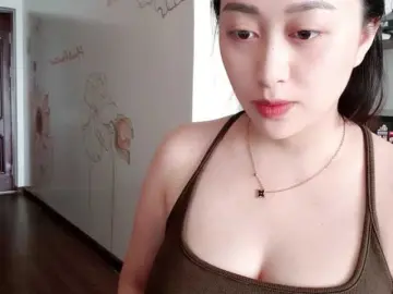 Bongacams Live Porn of Amy-Yong
