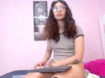 Bongacams Nude Webcam of minene-mikami