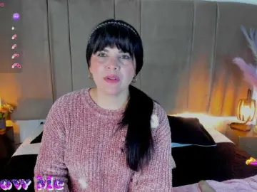 Bongacams Free Porn Cam of LauraHotties