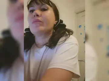 Bongacams Free Porn Cam of RoxySexy