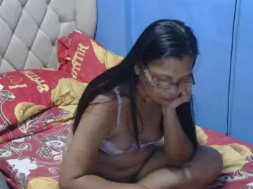 Bongacams Live Sex Cam of hOtGranny4u