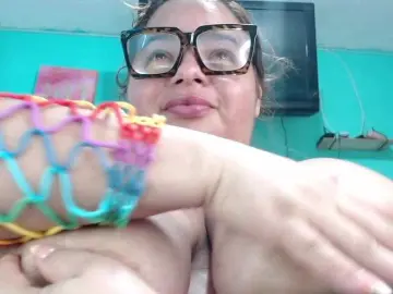 Bongacams Live Sex Cam of lexxy-bbw