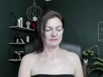 Bongacams Best live sex cam show of mrsVivian