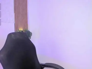 Bongacams Free Porn Cam of valeria-acost