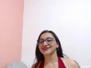 Bongacams Free Live Porn of KarinaSuarez1