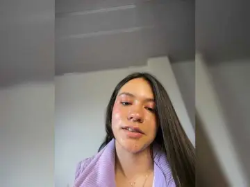 Bongacams Live Sex Cam of Charlotte-1