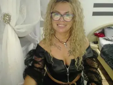 Bongacams Best live sex cam show of ArianeSexy