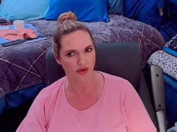 Bongacams Watch Live Sex Cams of NinaJaymes