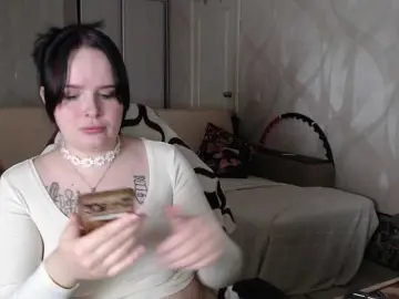 Bongacams Free Porn Cam of Lizzi-Peach