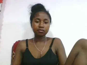 Bongacams Nude Webcam of Marinah1a