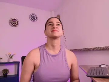 Bongacams Nude Webcam of Maya369