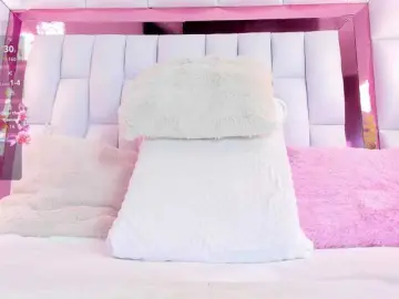 Bongacams Watch Live Sex Cams of RileySweet