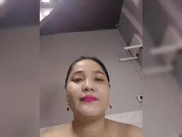 Bongacams Sex Cam of hairyquinn28