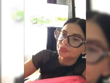 Bongacams Best live sex cam show of Afinakaroli83
