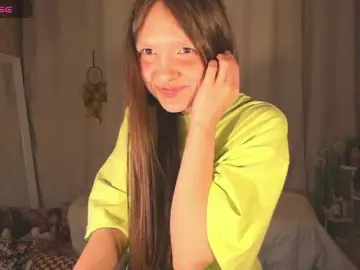 Bongacams Free Live Porn of Cute-Lolly