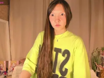 Bongacams Adult Webcams of Cute-Lolly