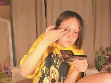 Bongacams Sex Chat of Cute-Lolly