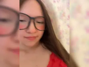 Bongacams Private Sex Chat of Cute-Lolly