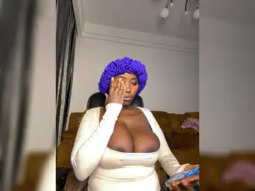 Bongacams Watch Live Sex Cams of HornyBigAss