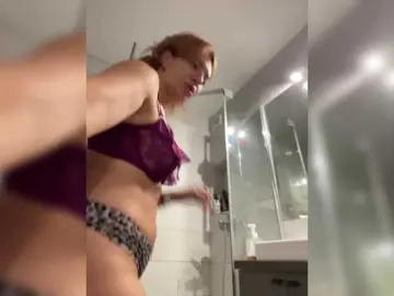 Bongacams Sex Cam of -wowFox-