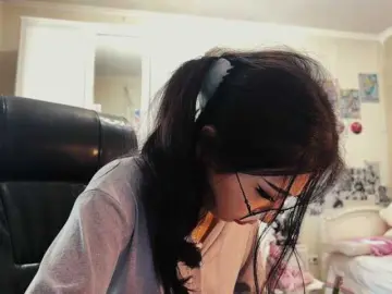 Bongacams Free Live Porn of GlennaVandermeulen