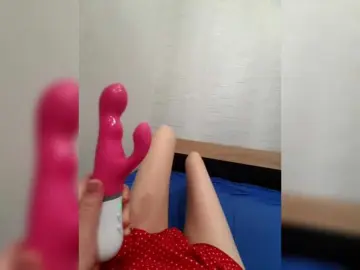 Bongacams Free Live Porn of JuliaKiss-PH
