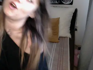 Bongacams Free Live Porn of RacyRoby
