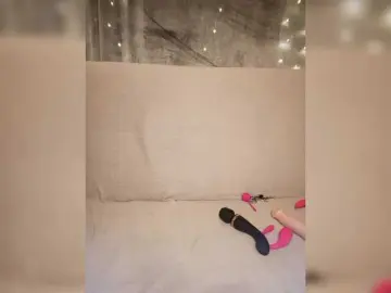 Bongacams Best live sex cam show of AnyaSweet18