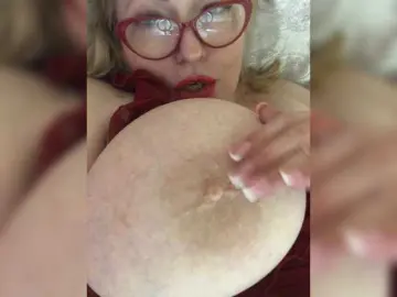 Bongacams Watch Live Sex Cams of 1Darina