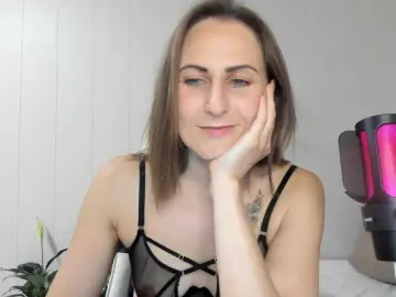 Bongacams Adult Video Chat of Kiza9