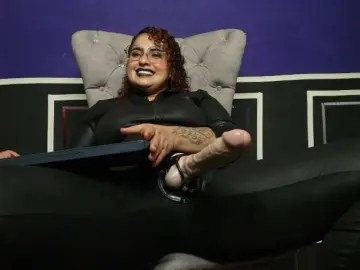 Bongacams Live Sex Cam of celeste04