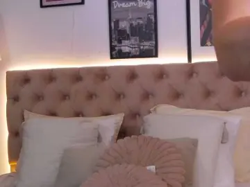 Bongacams Watch Live Sex Cams of LaylaSinn