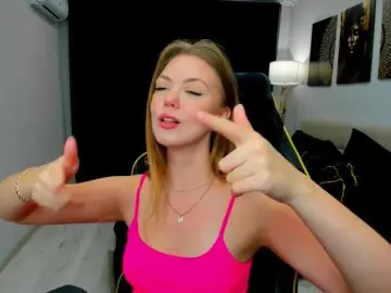 Bongacams Sex Chat of Strawberrye