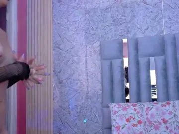 Bongacams Free Live Porn of littleapril