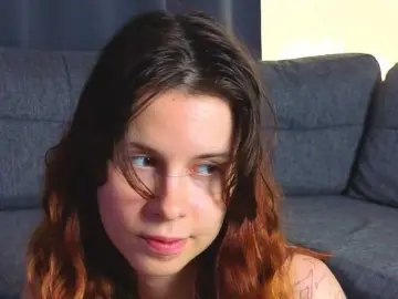 Bongacams Watch Live Sex Cams of GirlNextDoorTV