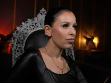 Bongacams Live Porn of KellyKent
