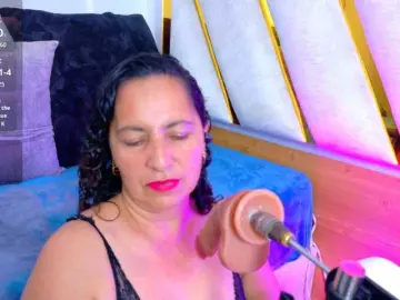 Bongacams Adult Video Chat of Luna-Naughty1