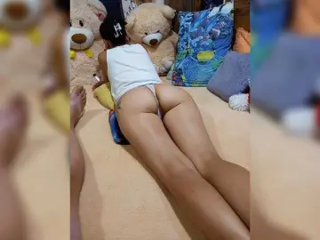 Bongacams Watch Live Sex Cams of Cottoncandy1-1
