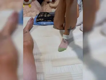 Bongacams Watch Live Sex Cams of Cottoncandy1-1