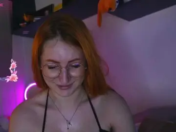 Bongacams Nude Webcam of Daddyslittleslutfox