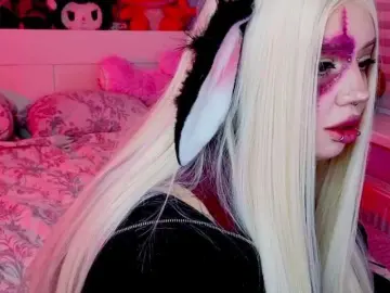 Bongacams Watch Live Sex Cams of Chibiis