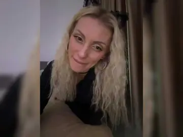 Bongacams Nude Webcam of KarinaSimka