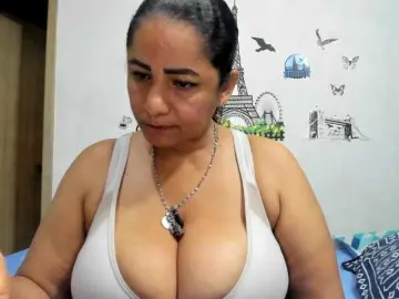 Bongacams Free Live Porn of carlos-diana