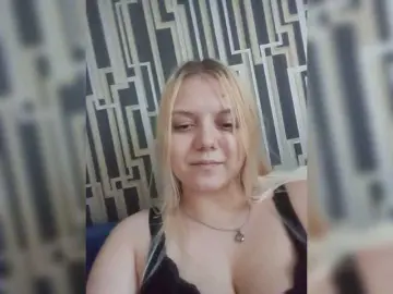 Bongacams Nude Webcam of Kira-Kriss