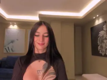 Bongacams Private Sex Chat of MilaLawrence